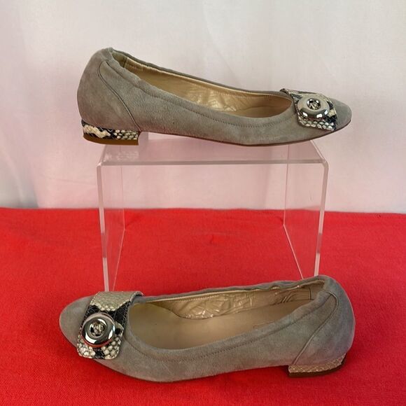 Anna F Tan w Snake Detail Low Heel - Picture 2 of 6